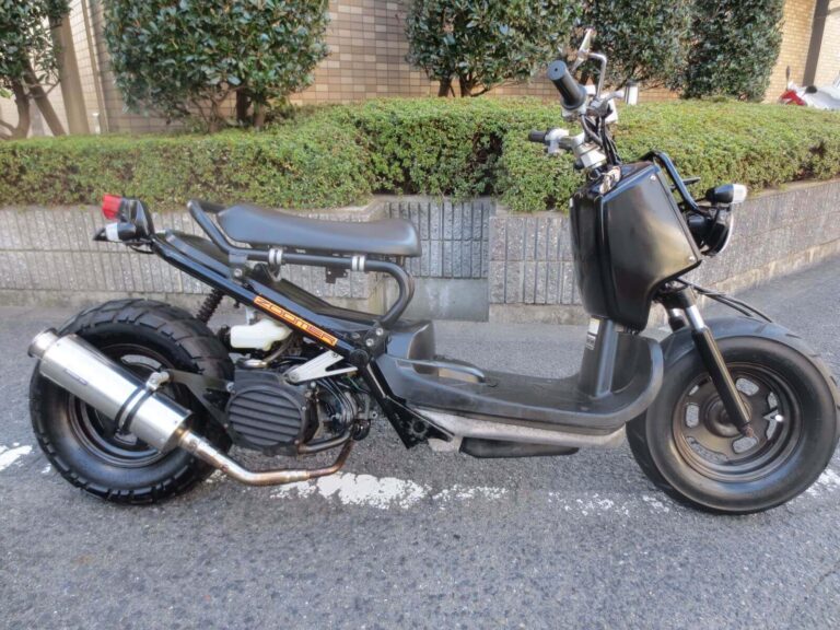 バイクショップアモラ ズーマー 1