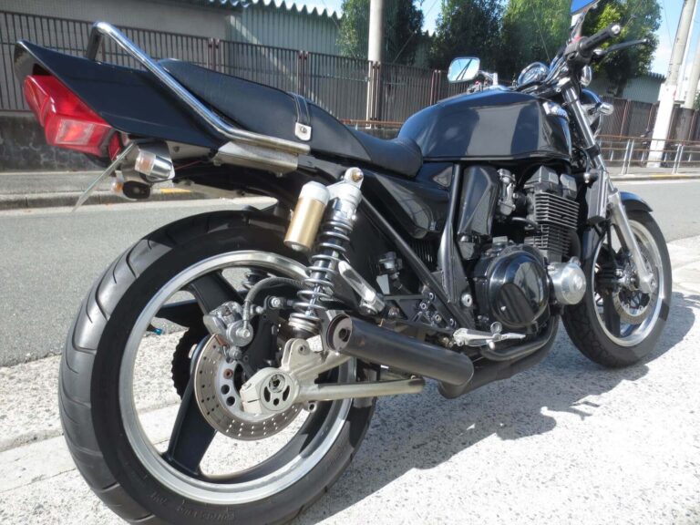 バイクショップアモラ zrx400 1