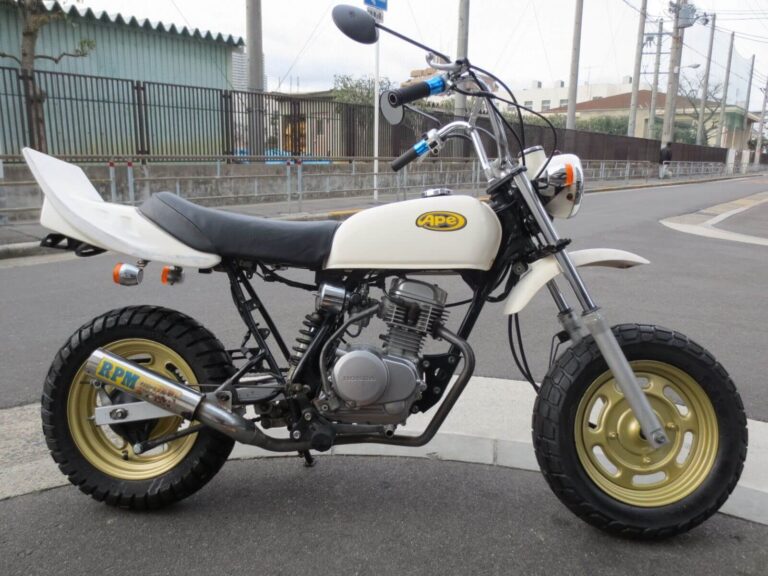 バイクショップアモラ エイプ 2