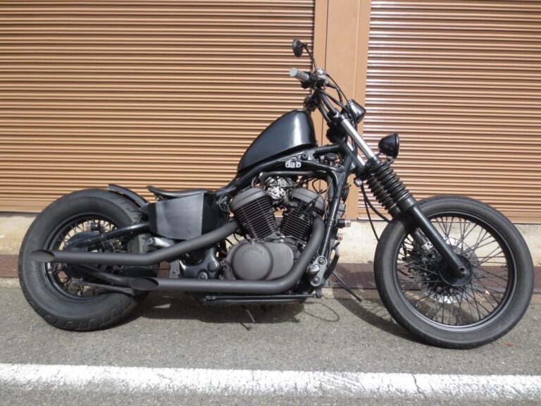 バイクショップアモラ スティード 4